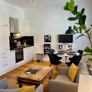 Apartment Boennium